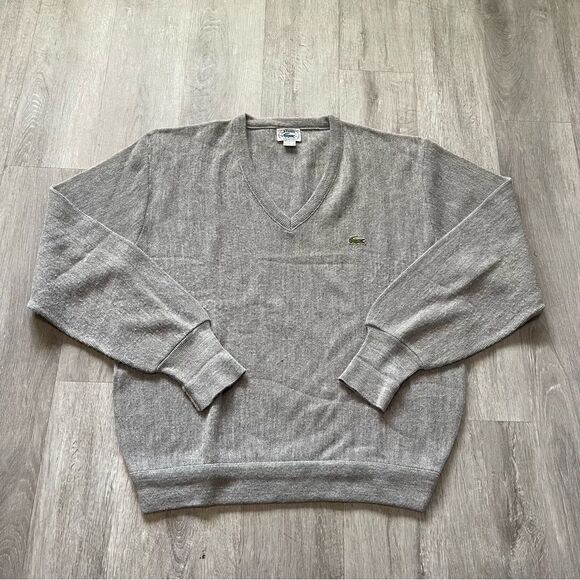 Vintage Izod Lacoste Mens Large Gray V Neck Orlon Acrylic Crocodile Sweater USA - Picture 1 of 5